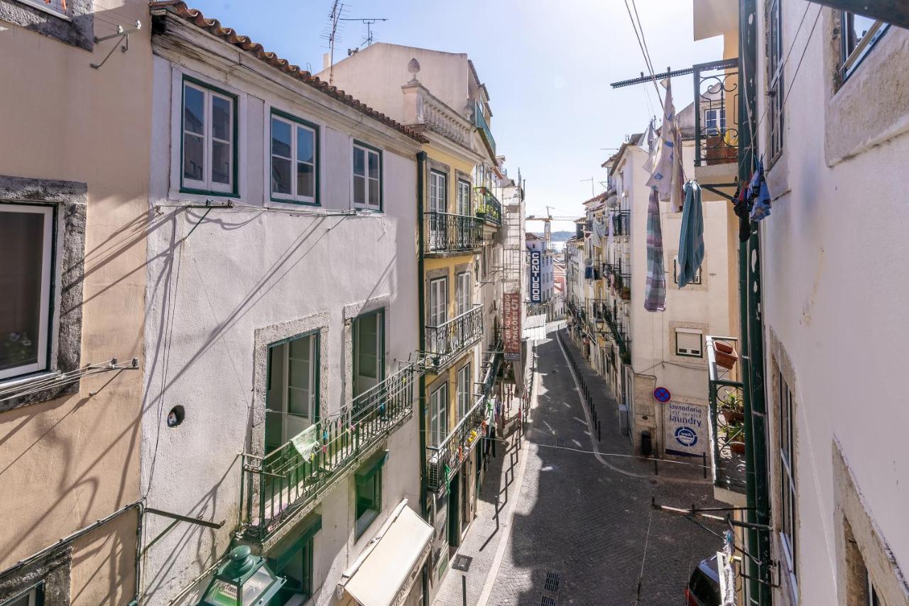 Alfama'S Nest Remedios Apartment Lisbon Luaran gambar