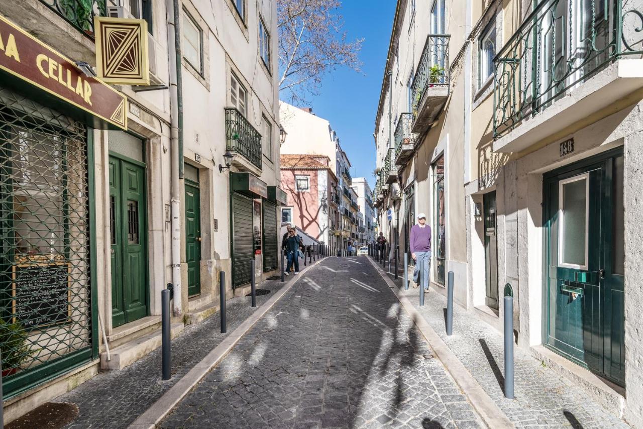 Alfama'S Nest Remedios Apartment Lisbon Luaran gambar